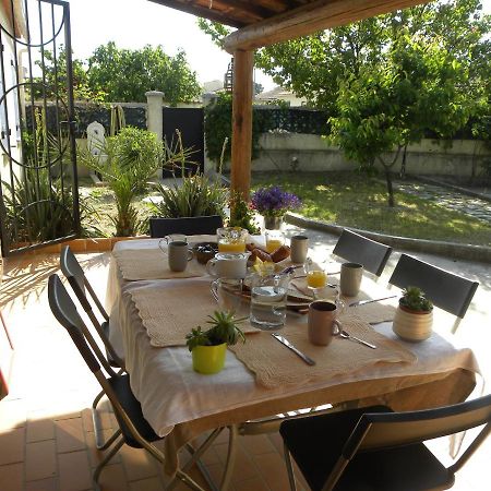 La Maison D'Ogooue Carpentras Exterior photo